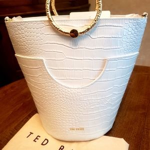 NEW! Ted Baker Bucket Handbag